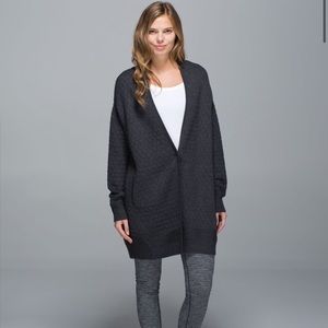 Lululemon Cardi All Day size Medium/Large
Heathered Black